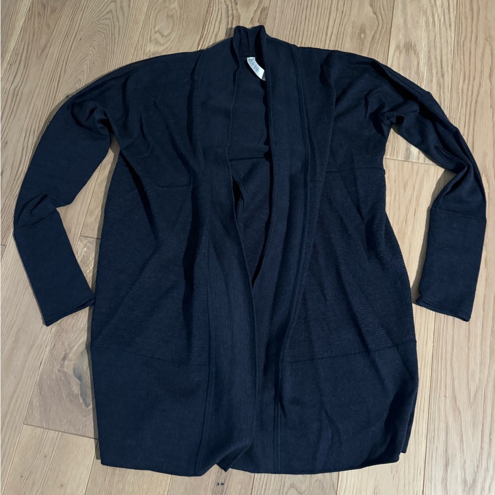 Lululemon Navy Cardigan merino wool  Sweater size 6!